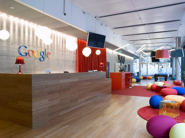 Google EMEA Engineering Hub / Camezind Evolution - Institutional Buildings
