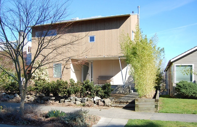 Upside-Down House / Hutchison & Maul Architecture - Houses, Garden, Facade, Door