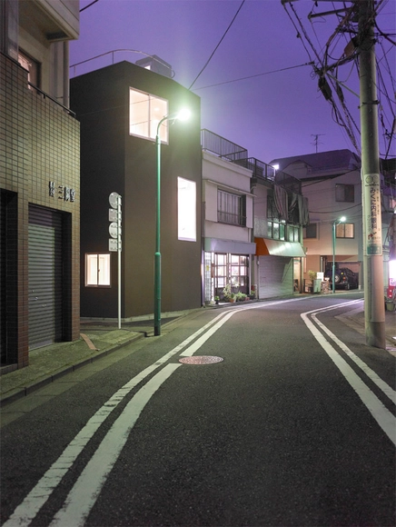 Shimouma住宅 / Kazuya Saito Architects - 公寓