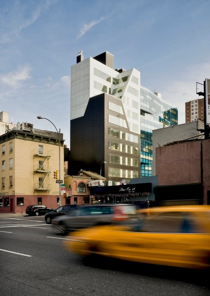 459 West 18th Street / Della Valle + Bernheimer - Apartments, Facade, Cityscape