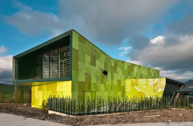 Urban Solid Waste Collection Central / Vaillo + Irigaray - Energy Plant, Facade