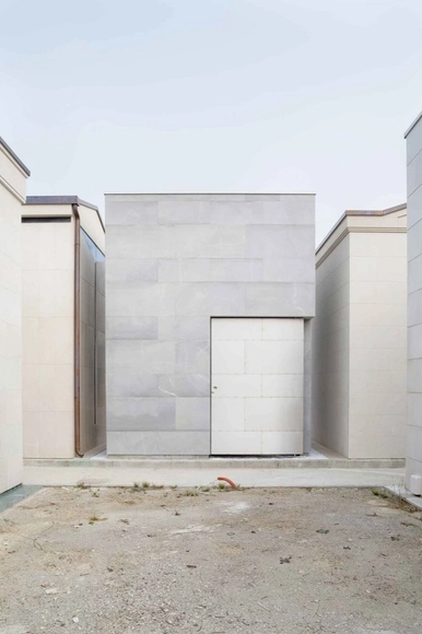 Family Chapel / EXiT architetti associati - 小教堂