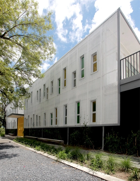 Docet学院 / stación-ARquitectura Arquitectos - 研究所