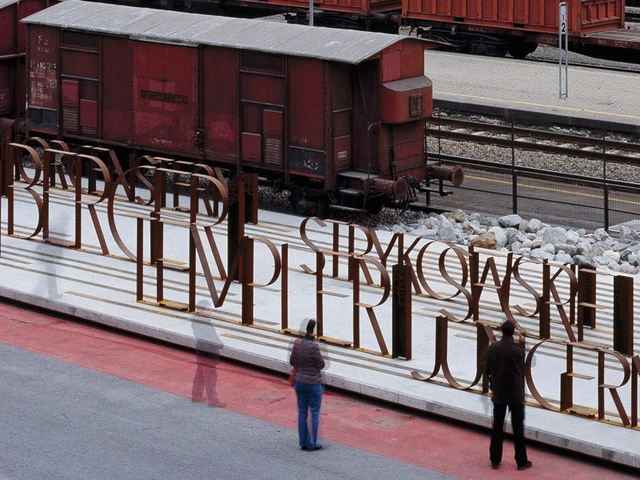 Jewish Deportation Memorial / Studio Kuadra - Installations & Structures, Facade, Handrail