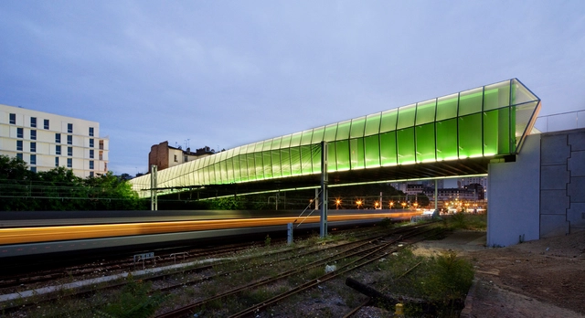 舒瓦西勒鲁瓦新桥 / Jacques Ferrier Architectures - 桥梁