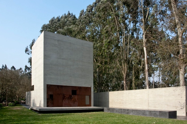 De la Piedra 小教堂 / Nomena Arquitectos + Ximena Alvarez - 小教堂