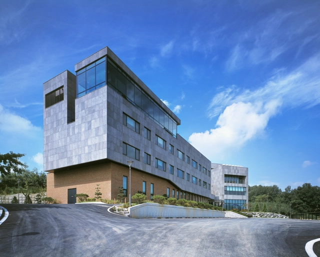 Korean Institute for Archaeology & Environment / Hohyun Park + Hyunjoo Kim - Research Center, Facade