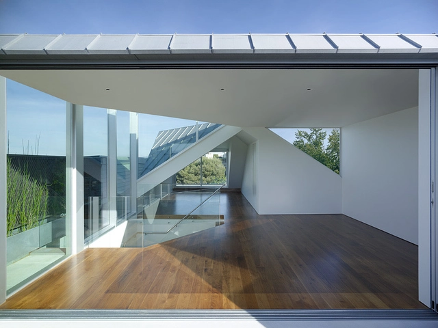 Honighaus / Ogrydziak Prillinger Architects - Renovation, Facade, Beam, Handrail