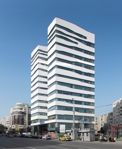 Olympia Tower / PZP Arhitectura - 办公建筑