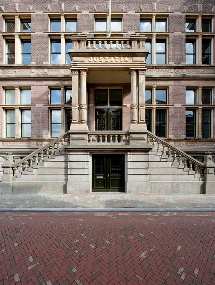 Rechtbank Law Courts in Haarlem / Bakers Architecten - Renovation, Stairs, Door, Facade, Balcony