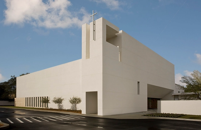 坦帕圣约教堂 / Alfonso Architects - 教堂