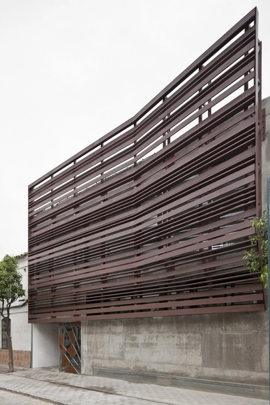 Center for Social Services / Antonio Blanco Montero - Community Center, Facade, Beam
