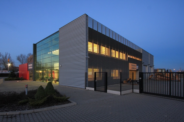 Phoenix Zeppelin Košice / Branislav Hovorka + Štefan Moravčík + Pauliny Hovorka Architekti - Exterior Photography, Institutional Buildings, Facade