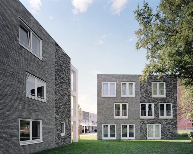 Bonairestraat Groningen / pvanb architecten - Apartments, Facade