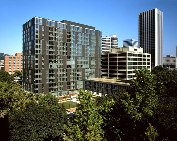 Cyan / PDX Building / THA Architecture Inc. & GBD Architects - 公寓