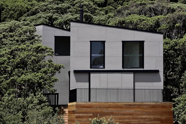 The Pohutukawa House / Matthew Gribben Architecture - Houses, Facade