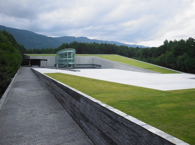 INCS Zero Factory / KPF - Factory, Garden, Facade