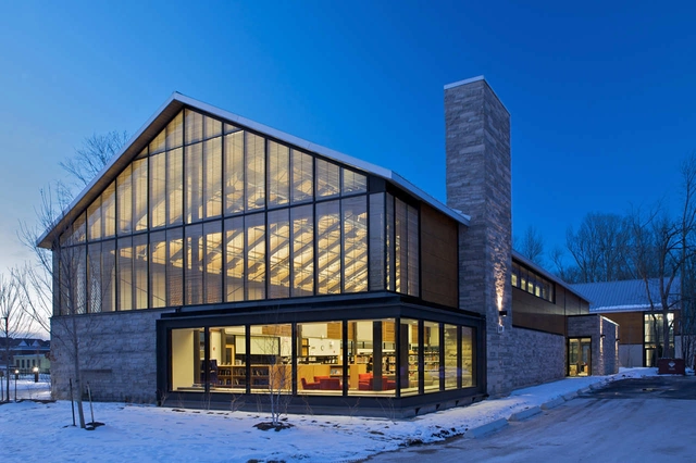 布鲁克林社区中心和图书馆 / Perkins + Will - 社区中心