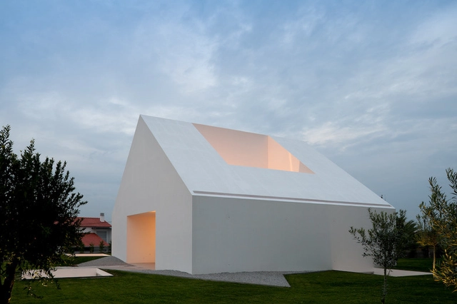 House In Leiria / Aires Mateus - 独立住宅