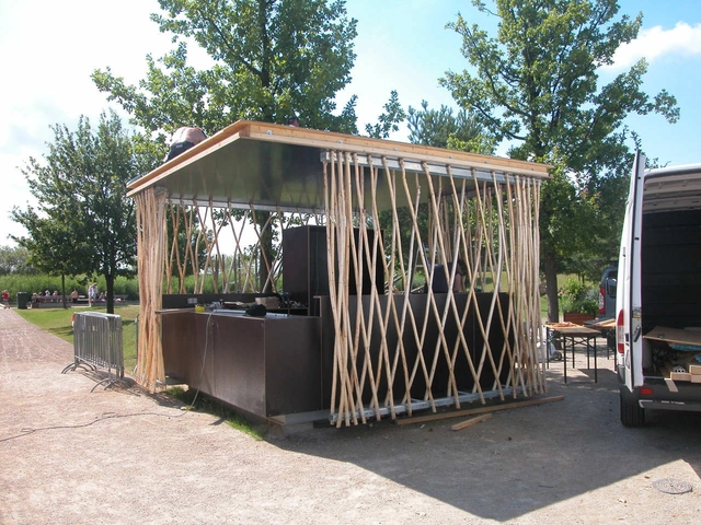 Kiosk 小亭 / partnerundpartner-architekten - 临时商店