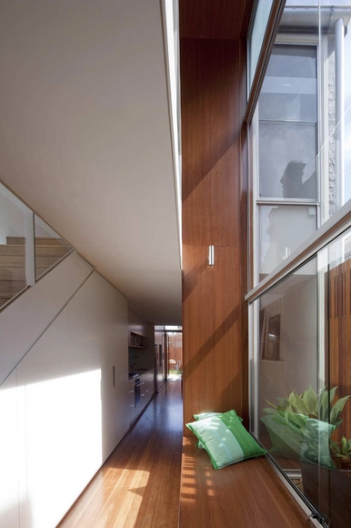 Erskineville House / Andrew Burns Architect - Houses, Facade, Handrail, Door, Stairs
