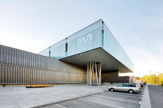 Faculty of Business Studies of Mondragon University / Hoz Fontan Arquitectos - 大学
