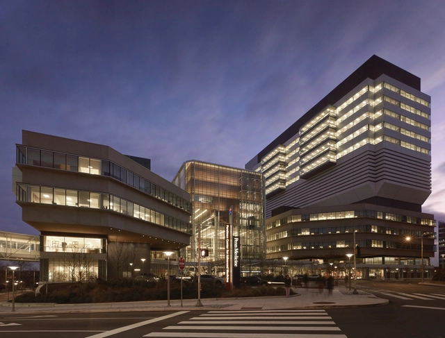Translational Research Center / Rafael Viñoly Architects - Research Center, Facade, Cityscape