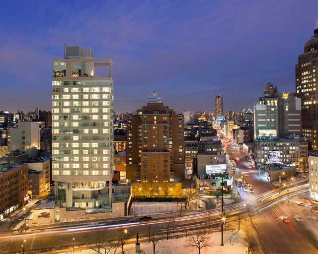 James Hotel / ODA Architecture  + Perkins Eastman Architects - Hotels, Facade, Cityscape