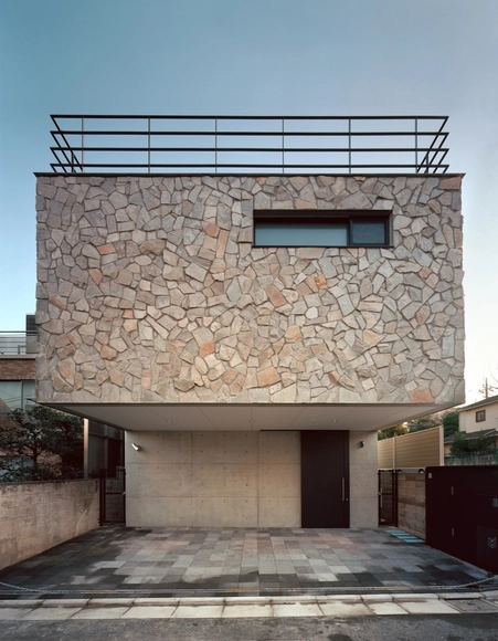 Triplex House in Nakano / LEVEL Architects - 独立住宅