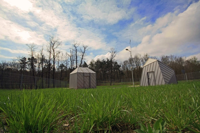 深井 / Zalewski Architecture Group - 基础设施