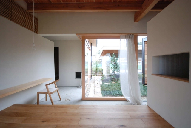 Residence In Kishigawa / Mitsutomo Matsunami - 独立住宅