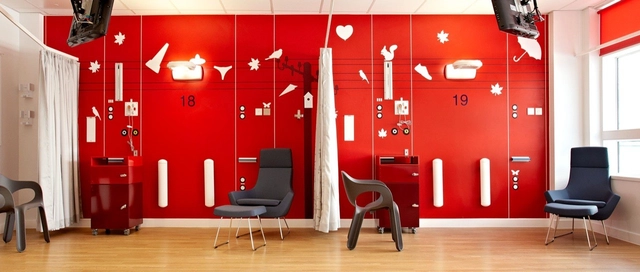 Teenage Cancer Trust YPU / Two Create - 医疗设施