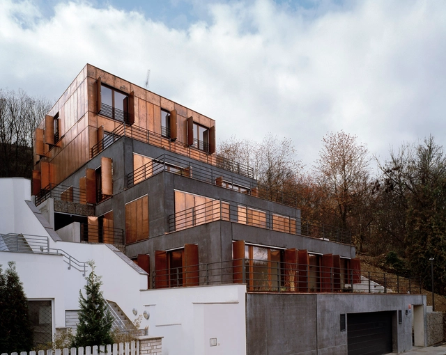 Terrace House / Pavel Hnilička Architects+Planners - Houses