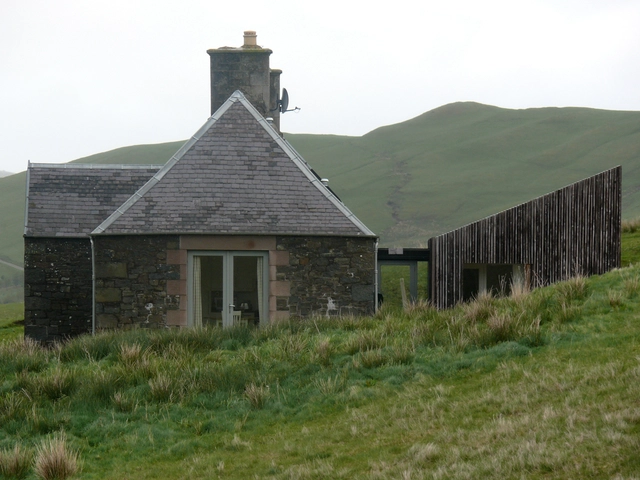Ackling Cook Bothy / Reiach and Hall Architects - Houses, Facade
