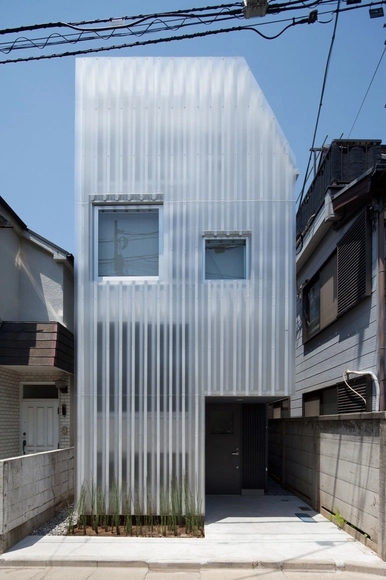 House in Kikuicho / Studio NOA - Houses, Facade, Door, Stairs, Balcony