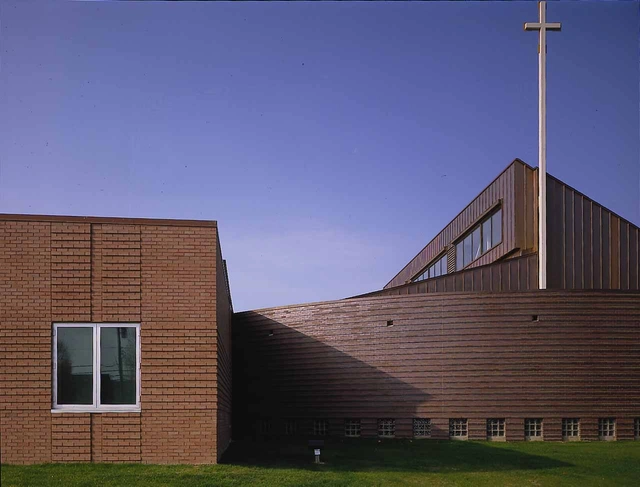 圣伊丽莎白·安·斯通天主教堂 / Constantine George Pappas AIA Architecture/Planning - 教堂