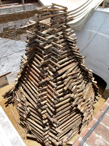 Wooden Structure / Isaac Broid + Jorge Covarrubias + Mauricio Rocha - Pavilion, Facade