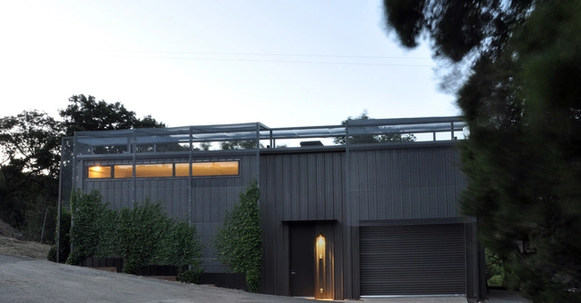 Sonoma Barn / Michael Hennessey Architecture - Renovation, Facade, Beam