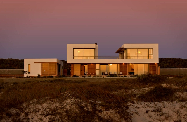 大海湾沙滩住宅 / COA with Fuchs, Wacker Architekten - 独立住宅