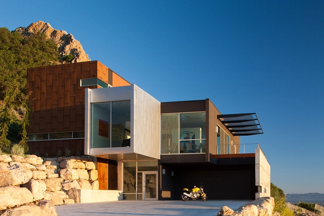 H-House / Axis Architects - Houses, Facade, Door