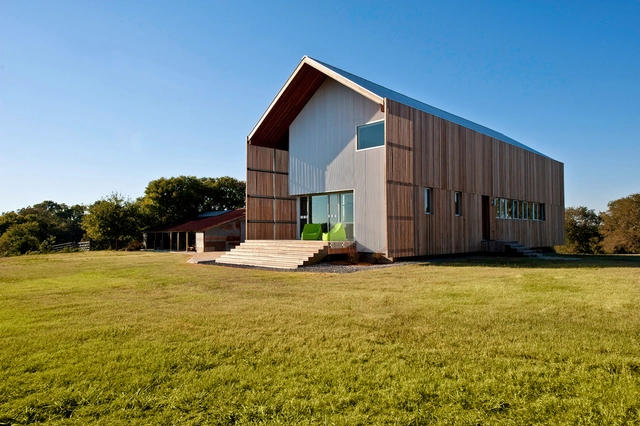 Barndominium / LoJo - Houses, Facade