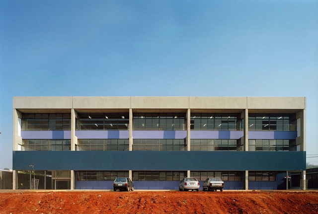 Escola de Ensino Fundamental FDE Campinas F1 / MMBB Arquitetos - Escolas