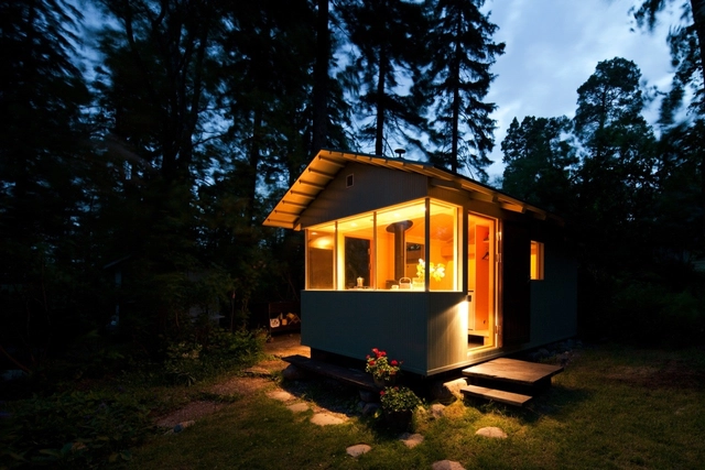 City Cottage / Verstas Architects - Houses, Facade, Forest