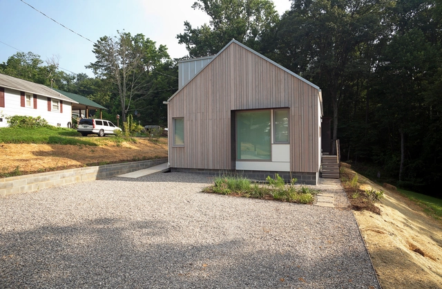 A New Norris House / University of Tennessee - Renovation, Door, Facade
