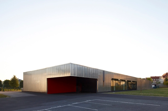 Liancourt / Toury Vallet - Schools , Facade