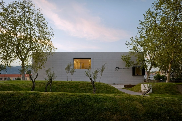 Vila Velha 博物馆 / Belém Lima Arquitectos - 主图