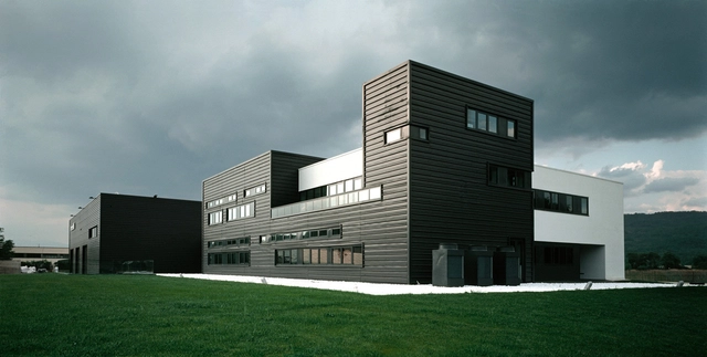 梅尔菲总部 / Medir Architetti - 办公设施
