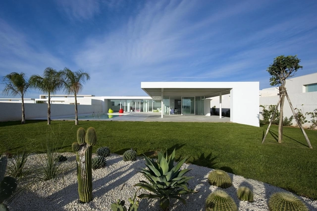 Villa GM / Architrend Architecture - Houses, Garden, Facade
