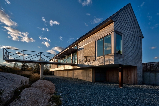 Corea Harbor House / Norelius Studio - Houses, Facade, Handrail