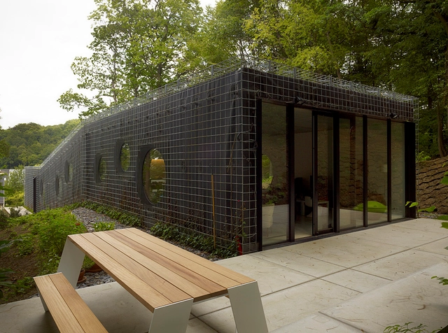 House W / dmvA - Houses, Garden, Facade, Door, Table, Bench